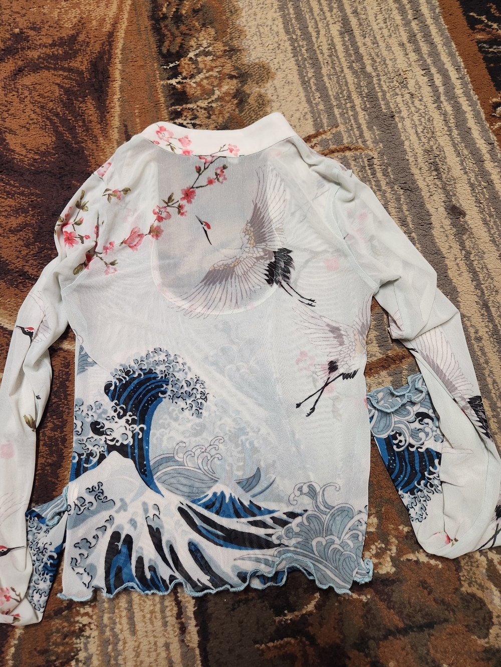 Forever 21 White Long Sleeve Top with Blue Wave & Pink Floral Print - Picture 7 of 7